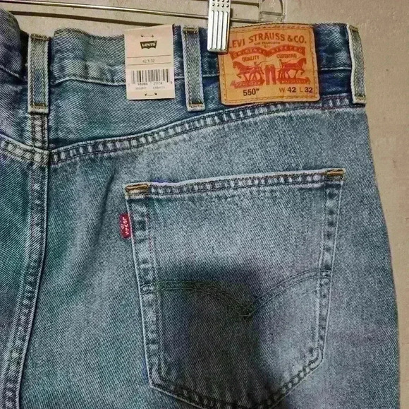 Levi's 550 Relaxed 100%Cotton jeans size 42X32 NWT - Picture 5 of 5